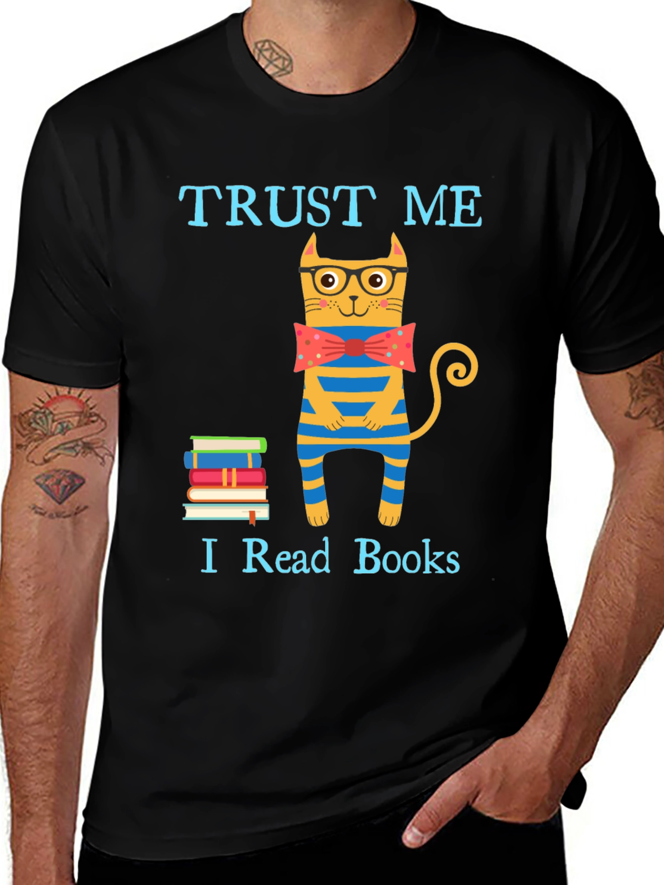 Trust Me I Read Books Funny Cat T-Shirt